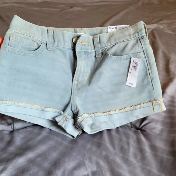 Old Navy Shorts, Girl Size 12 - Picture 1 of 8